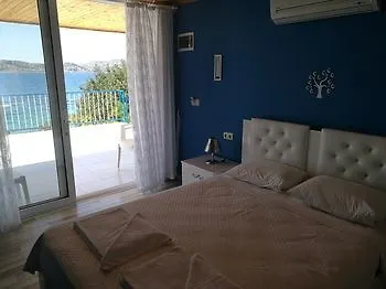 Mavi Akvaryum Pension 호텔 Sogut  Sogut (Aegean)